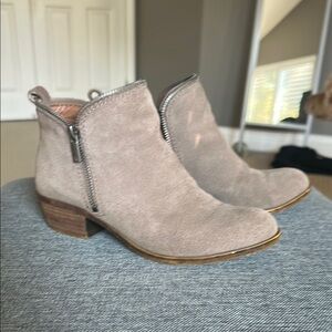 Lucky Brand Taupe Suede Ankle Booties